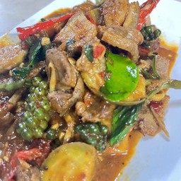 I13-หมูป่าผัดเผ็ด