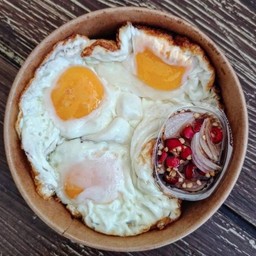 ชุด ไข่ดาว