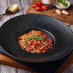 สปาเก็ตตี้ผัดมะเขือเทศ