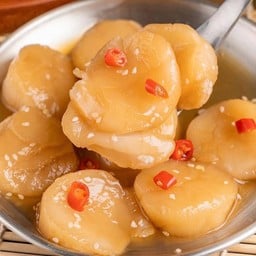 หอยเชลล์ดองซีอิ๊ว (ชิ้น)