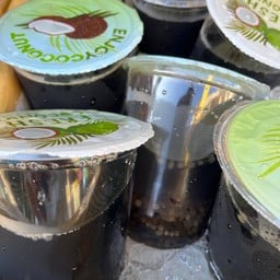 ร้านน้ำพลอยปั่นให้