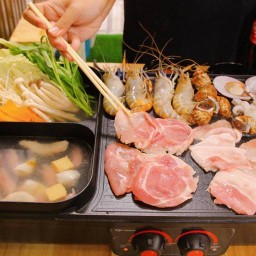 ฟินเวอร์หมูกระทะ