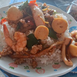 ผัดฉ่ารวมมิตร