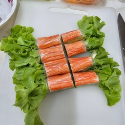 สลัดโรลปูอัด