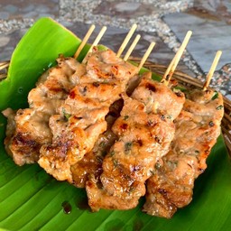 หมูปิ้งเตาถ่าน (10ไม้)