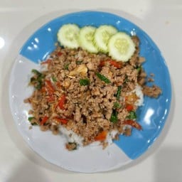 ข้าวหน้าบ้าน