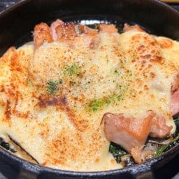 Chicken saute & Raclette cheese