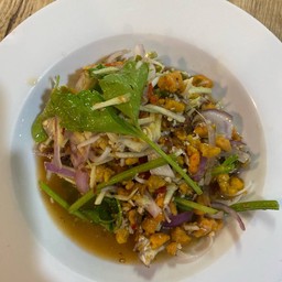 ยำไข่ปู