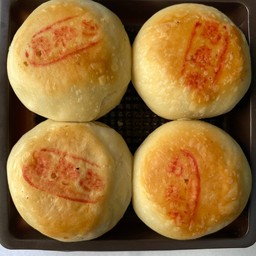 เปี้ยะไส้ถั่วเค็ม เจ 4 ชิ้น