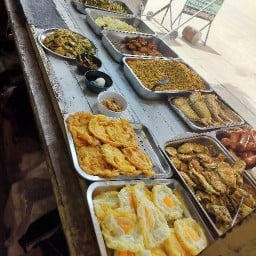 มุมอร่อย-ข้าวกะแกงปราจีนบุรี