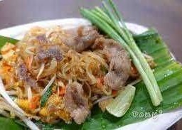 ผัดไท หมู