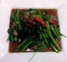 ผัดผักบุ้ง เนื้อ