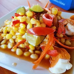 A09-ตำข้าวโพดไข่เค็มกุ้งสด