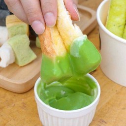 ปังกรอบสังขยาสติ๊ก