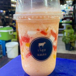 ผลไม้รวมปั่น