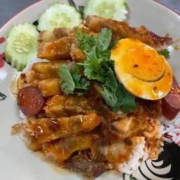 ข้าวหมูกรอบ