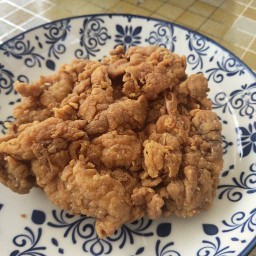 ร้านข้าวแกงเจ้จิ๋ม ขนมจีนน้ำยาป่ากะทิ