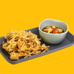 ยำเห็ดรวมทอดเจ