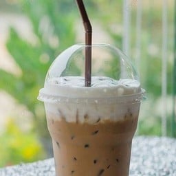 นู๋เจน สลัดโรล สำมะโรง