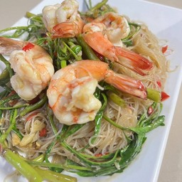 B31-หมี่ผัดกระเฉดกุ้งสด