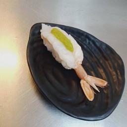 ซูชิกุ้งอาเจนแซ่บ