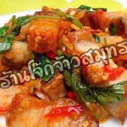 ข้าวกระเพราหมูกรอบ