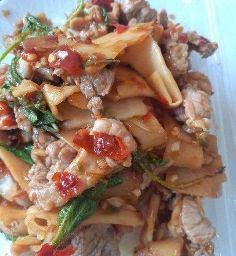 Minced Beef And Basil Rice