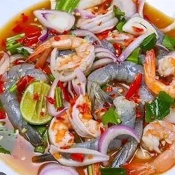 ยำกุ้งสด + กุ้งสุกน้ำปลาร้า