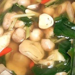 ต้มยำเห็ดน้ำใส (มังสวิรัติ)