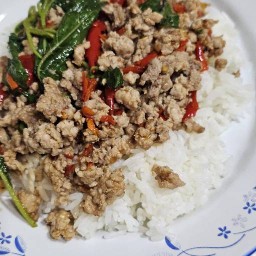 กะเพราคุณหญิง