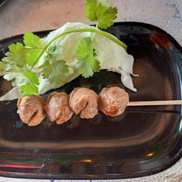 ลูกชิ้นเอ็นเนื้อปิ้ง