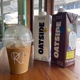 ลาเต้โอ๊ตมิลค์