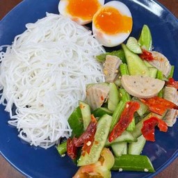 ตำแตงหมูยอ+ขนมจีน+ไข่ต้ม