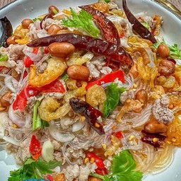 ยำวุ้นเส้นโบราณ