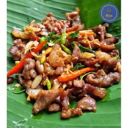 หมูทอดกระเทียมพริกสดแม่ตุ่ม ตลาดชินตา(หมูทอด)