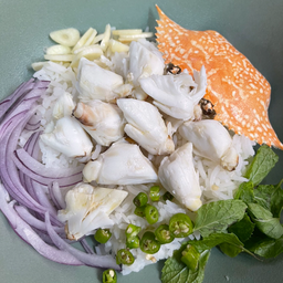 ข้าวยำปูก้อน