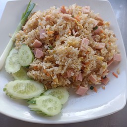 ข้าวผัดแฮม