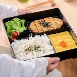 เบนโตะหมูทอด