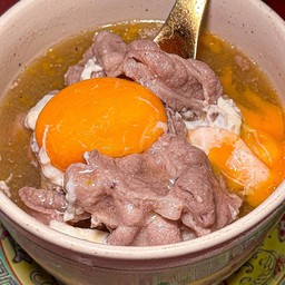 ต้มหมูคุโรบุตะซีอิ๊วไข่น้ำ