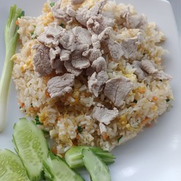 ข้าวผัดหมู