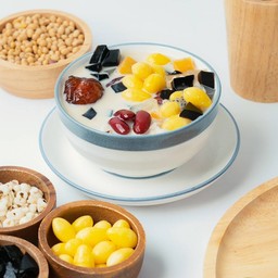 น้ำเต้าหู้ร้อน+ทรงเครื่อง soy milk boil&topping