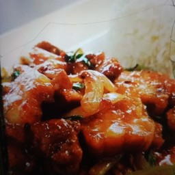 ข้าวพริกเผาหมูกรอบ