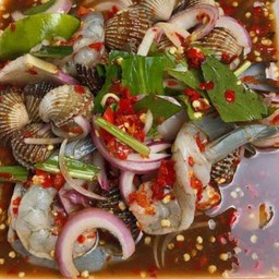 ยำหอยแครง+กุ้งสด