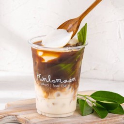 Coffee coconut milk