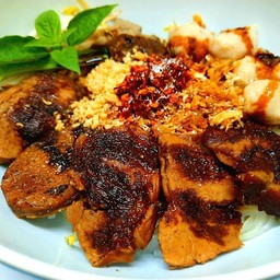 ก๋วยเตี๋ยวเรือ ^เนื้อหมูตุ๋น^ แห้ง