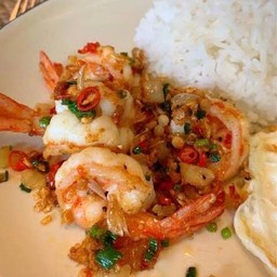 กุ้งคั่วพริกเกลือ