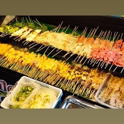 ปลาหมึกย่าง&ปิ้งย่างหม่าล่า by ป๊อปหมึกย่าง  @ฉลองกรุง8 เซเว่นเชื่อมคลองมอญ (เลียบมอเตอร์เวย์) พ่วงข้างหน้าเซเว่น