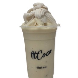 มะพร้าวปั่นนมอัลมอนด์พร้อมเนื้อนุ่ม ๆ