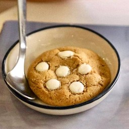 Soft Baked Cookie White Choc คุ้กกี้นิ่มรสไวท์ช็อค