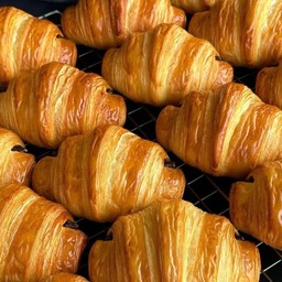 Plain Croissant(ครัวซองต์ เนยสด)